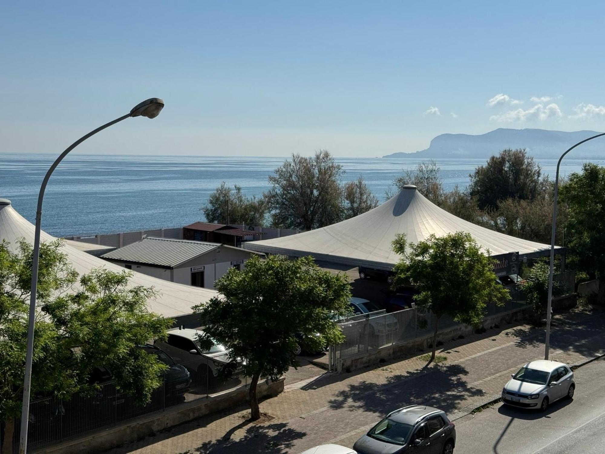 Domus Fysi Hotell Palermo Eksteriør bilde