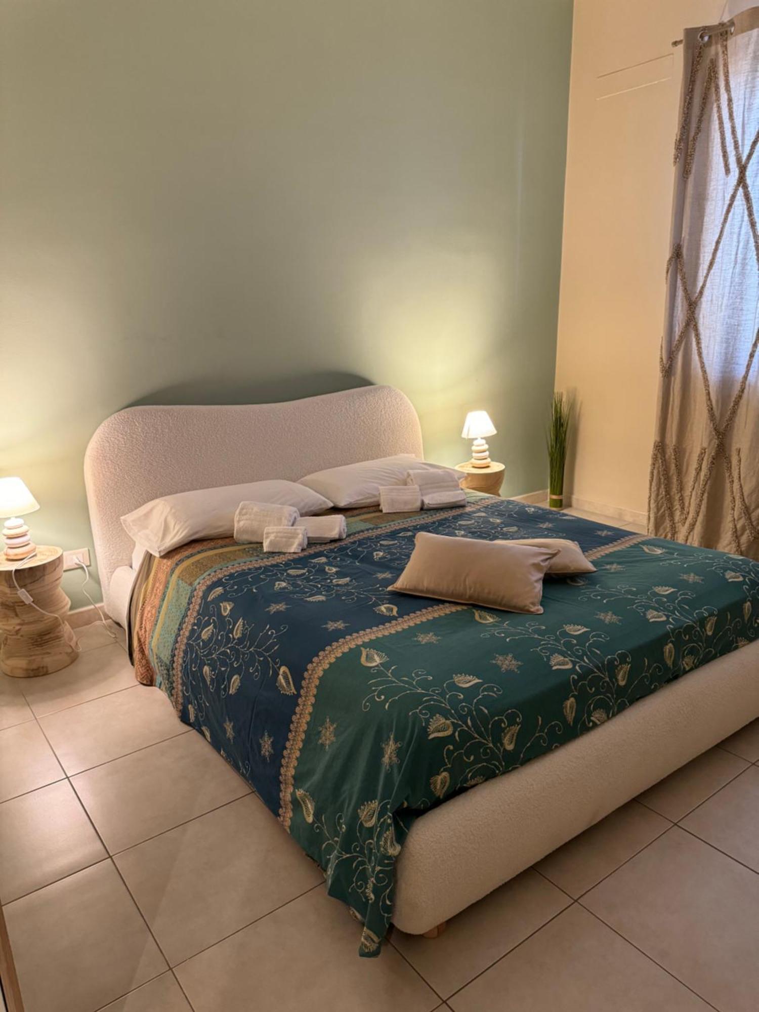 Domus Fysi Hotell Palermo Eksteriør bilde
